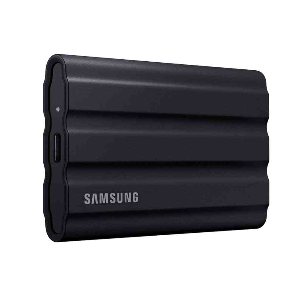 SAMSUNG T7 Shield 4TB SSD.