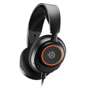 SteelSeries Arctis Nova 3 gaming headset.